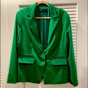 NY&co green women’s blazer.